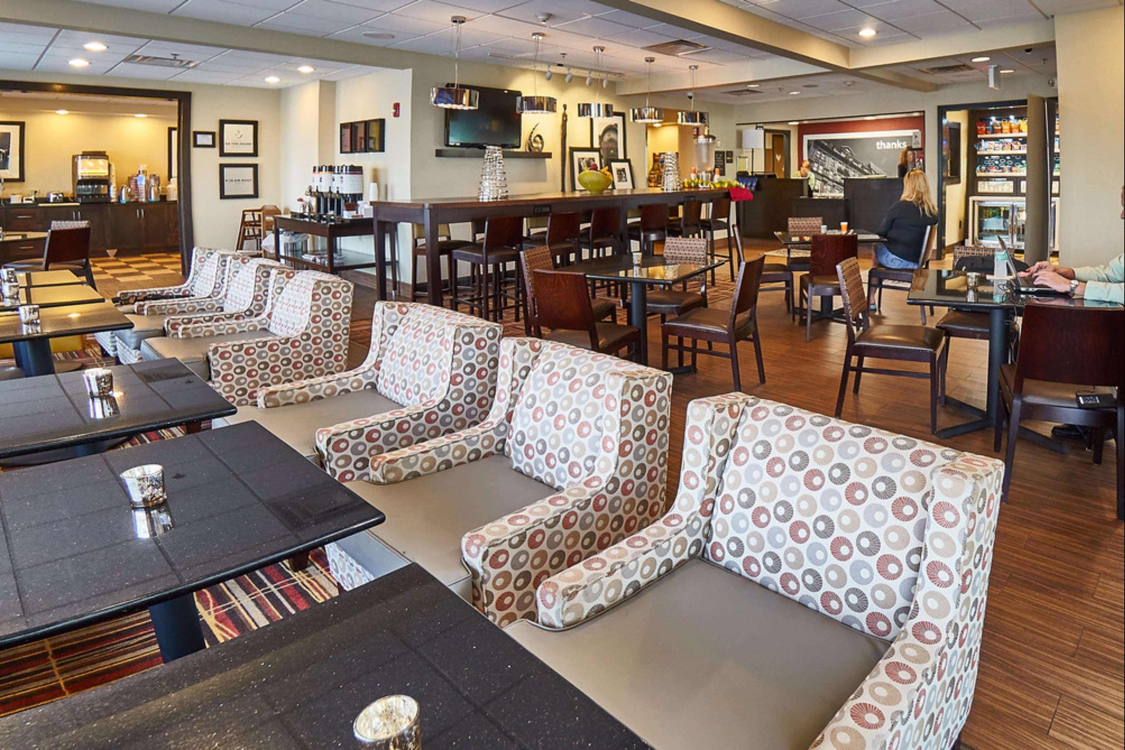 Hampton Inn Uniontown Extérieur photo
