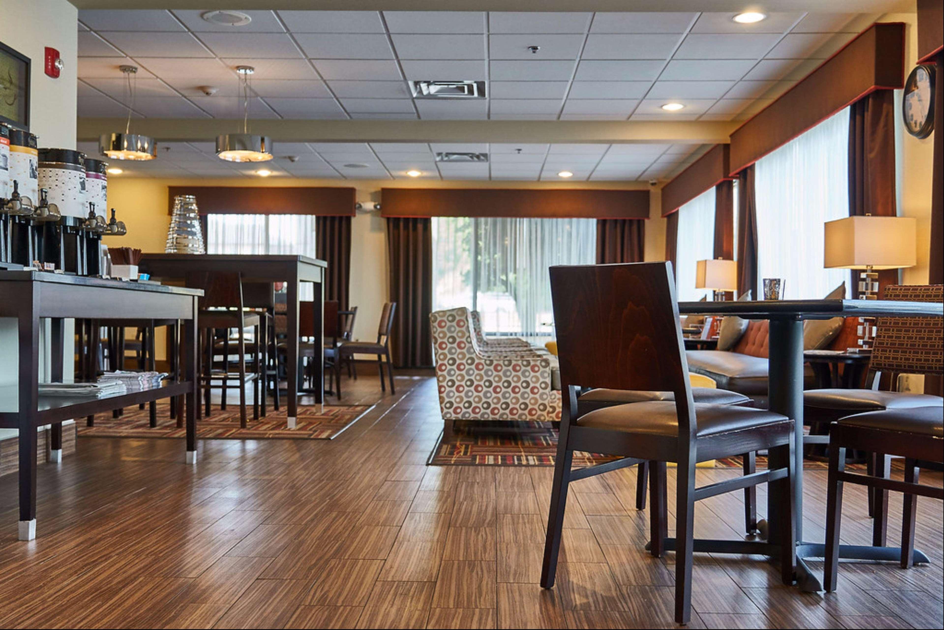 Hampton Inn Uniontown Extérieur photo