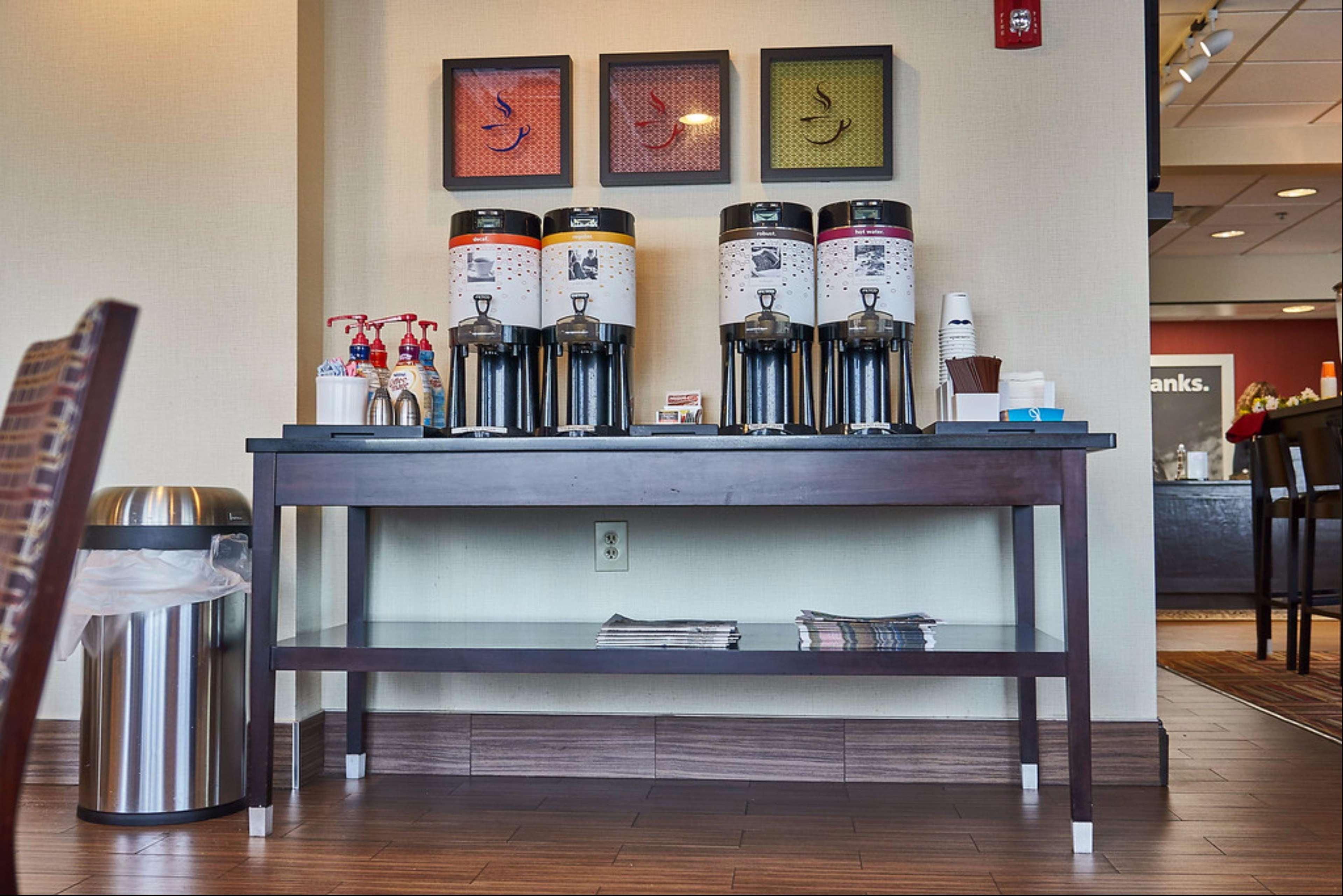 Hampton Inn Uniontown Extérieur photo