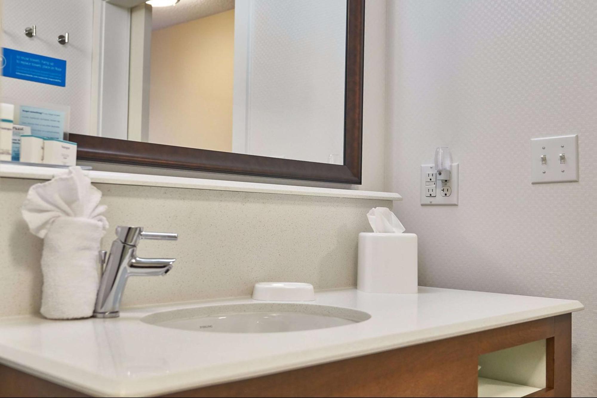 Hampton Inn Uniontown Extérieur photo